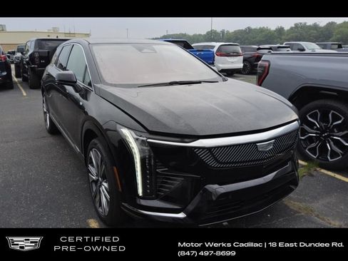 Used 2025 Cadillac Optiq Luxury 2 AWD/4WD image 1