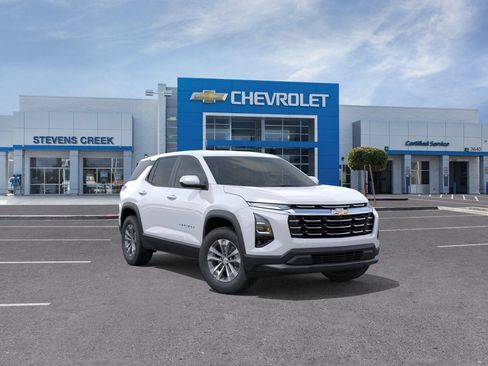 New 2026 Chevrolet Equinox LT w/ Safety and Technology Package FWD image 9