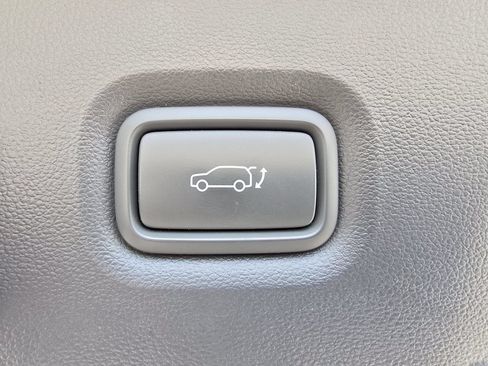 Used 2024 Hyundai Ioniq 5 SEL AWD/4WD image 19