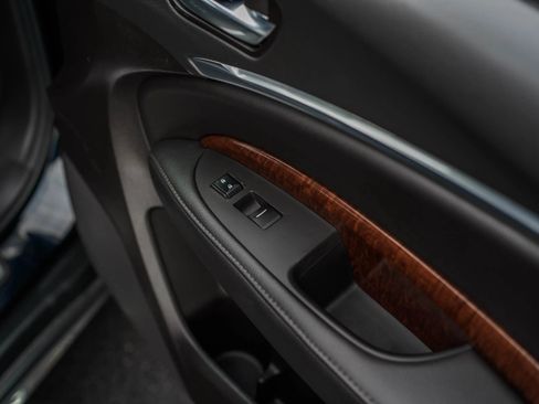 Used 2020 Acura MDX SH-AWD image 23