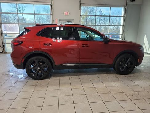 Used 2023 Buick Envision Essence w/ Sport Touring Package AWD/4WD image 10
