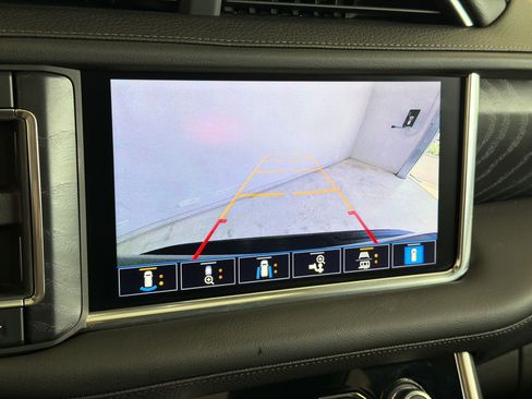 Used 2021 GMC Yukon Denali w/ Denali Premium Package AWD/4WD image 20