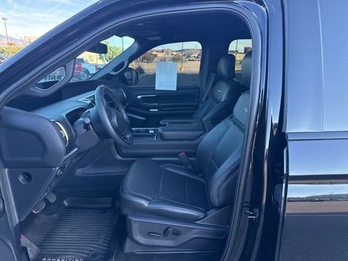 Used 2025 Ford Expedition Platinum w/ Stealth Performance Package AWD/4WD image 6