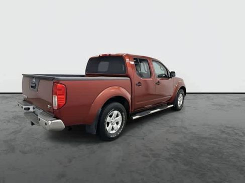 Used 2013 Nissan Frontier SV w/ SV Value Truck Pkg RWD image 4