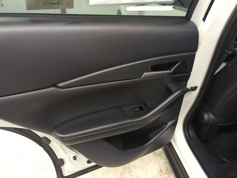 Used 2021 MAZDA CX-30 AWD 2.5 S w/ Select Package image 11