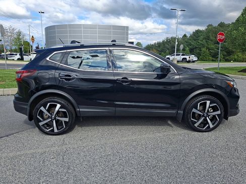 Certified 2022 Nissan Rogue Sport SL AWD/4WD image 8