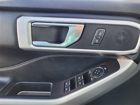 Used 2024 Ford Explorer XLT w/ Equipment Group 202A image 25