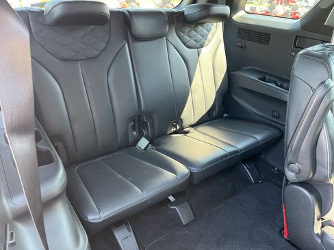 Used 2020 Hyundai Palisade Limited image 23