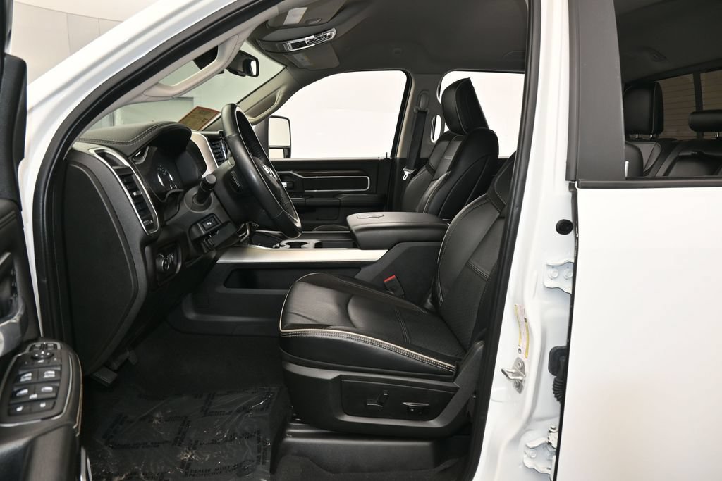 Used 2023 RAM 2500 Laramie AWD/4WD image 11