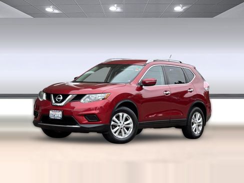 Used 2014 Nissan Rogue SV AWD/4WD image 2