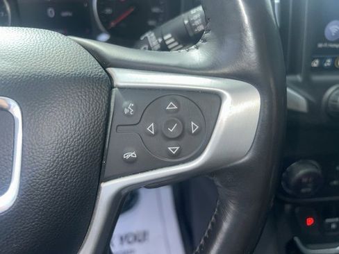 Used 2019 GMC Terrain SLT w/ Preferred Package image 19