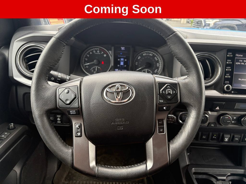 Used 2021 Toyota Tacoma TRD Off-Road w/ Technology Package AWD/4WD image 19