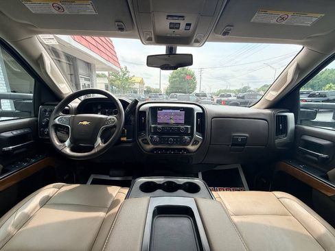 Used 2016 Chevrolet Silverado 2500 LTZ w/ Duramax Plus Package AWD/4WD image 34