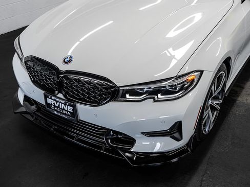 Used 2021 BMW 330i Sedan w/ Convenience Package RWD image 11