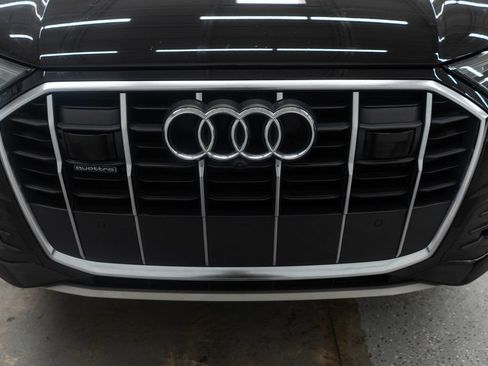 Used 2023 Audi Q7 3.0T Premium w/ Convenience Package AWD/4WD image 43