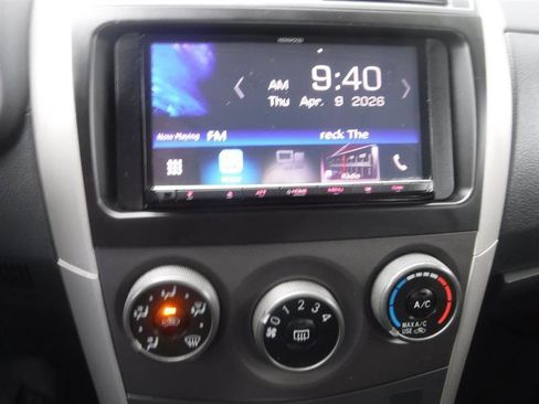 Used 2011 Toyota Corolla S image 32