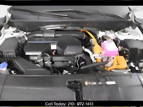 Used 2024 Hyundai Tucson Limited image 37