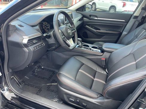 Used 2024 Nissan Altima 2.5 SR AWD/4WD image 20