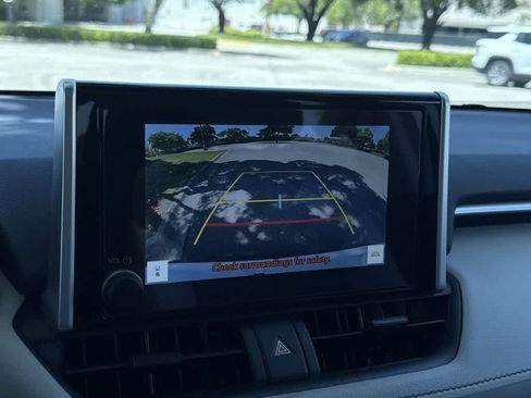 Used 2025 Toyota RAV4 XLE w/ Convenience Package AWD/4WD image 18