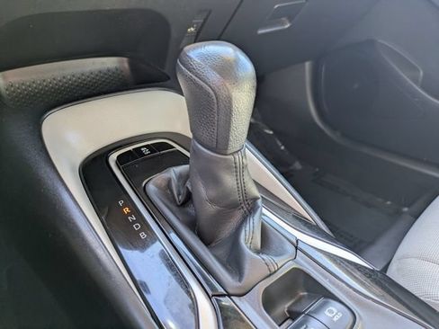 Used 2020 Toyota Corolla LE w/ LE Convenience Package FWD image 28
