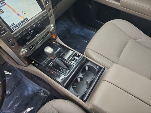 Used 2021 Lexus GX 460 Premium image 25