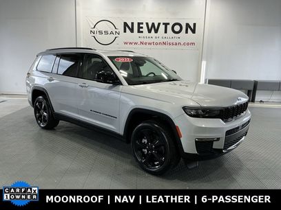 Used 2022 Jeep Grand Cherokee L Limited w/ Black Appearance Package