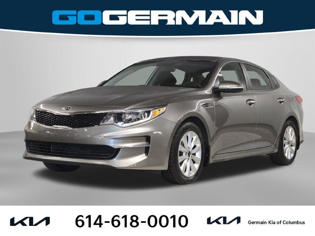 Used 2018 Kia Optima LX w/ 17" Alloy Wheels Package FWD image 1