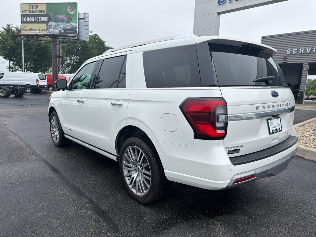 Used 2022 Ford Expedition Platinum AWD/4WD image 8