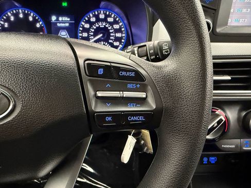 Used 2020 Hyundai Kona SE image 13