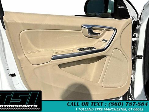 Used 2015 Volvo S60 T5 Premier image 23