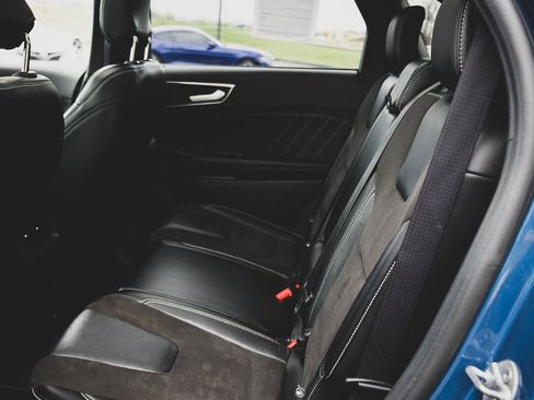 Used 2019 Ford Edge ST w/ Equipment Group 401A AWD/4WD image 26