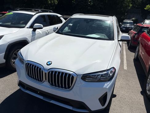 Used 2024 BMW X3 xDrive30i AWD/4WD image 1