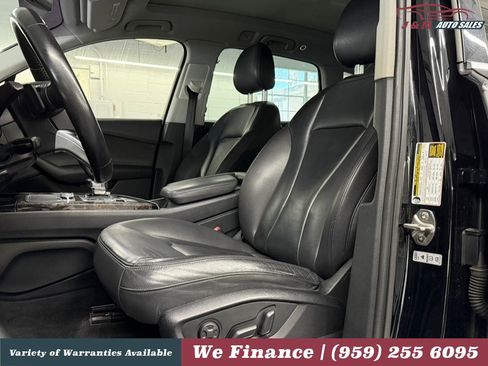Used 2017 Audi Q7 3.0T Premium AWD/4WD image 16