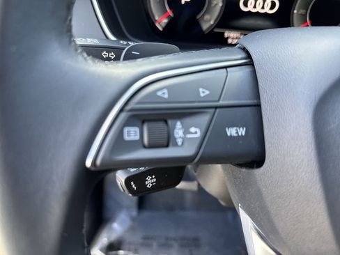 Used 2022 Audi Q5 2.0T Premium Plus AWD/4WD image 32