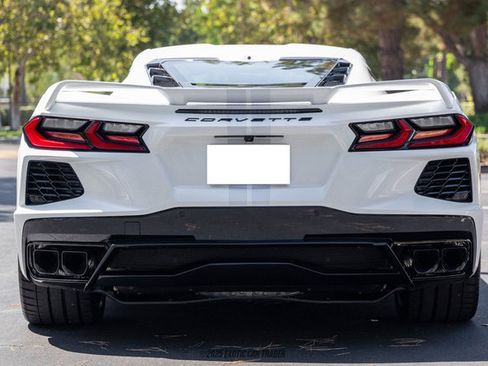 Used 2023 Chevrolet Corvette Stingray Premium Cpe w/ Z51 Performance Package image 17