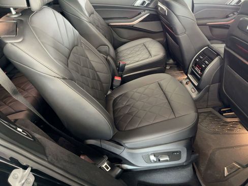 Used 2024 BMW X7 xDrive40i w/ Executive Package image 29