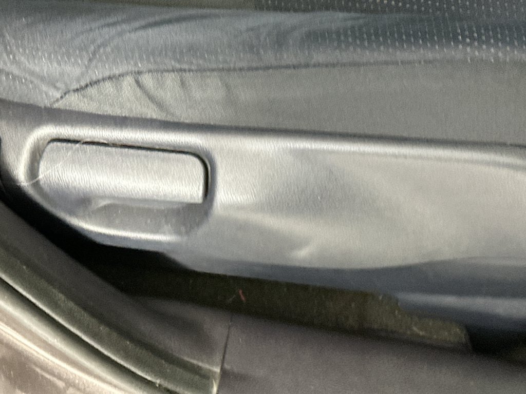 Used 2011 Honda CR-V SE image 21