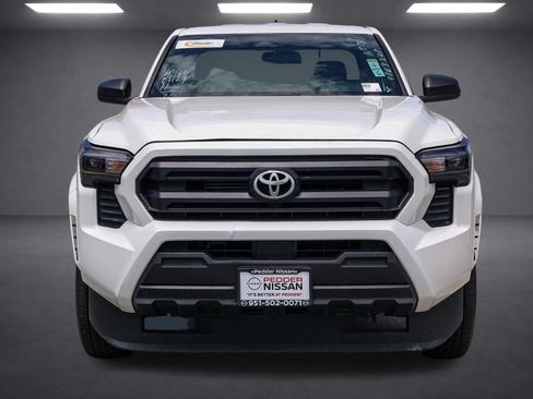 Used 2024 Toyota Tacoma SR RWD image 9