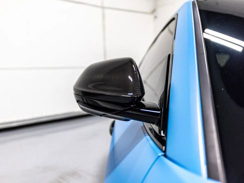 Used 2023 Lamborghini Urus Performante AWD/4WD image 12