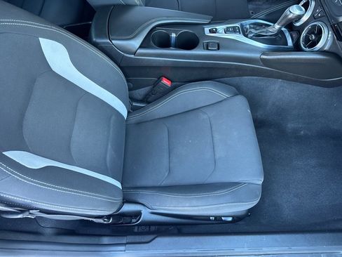 Used 2022 Chevrolet Camaro LT image 11