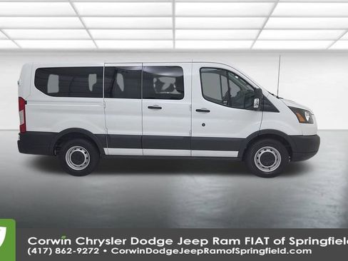 Used 2019 Ford Transit 150 XL image 2