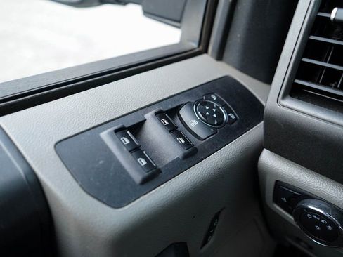 Used 2020 Ford F250 XL w/ Power Equipment Group image 20