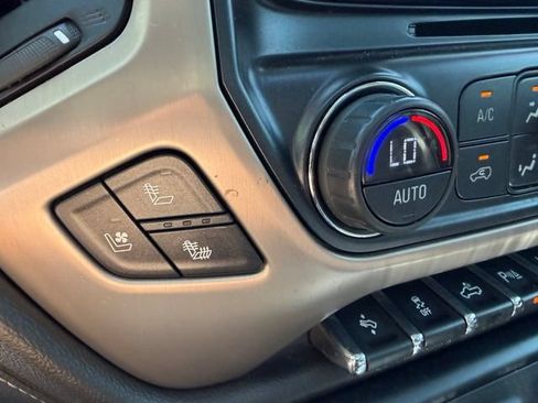 Used 2016 GMC Sierra 2500 Denali w/ Duramax Plus Package AWD/4WD image 24