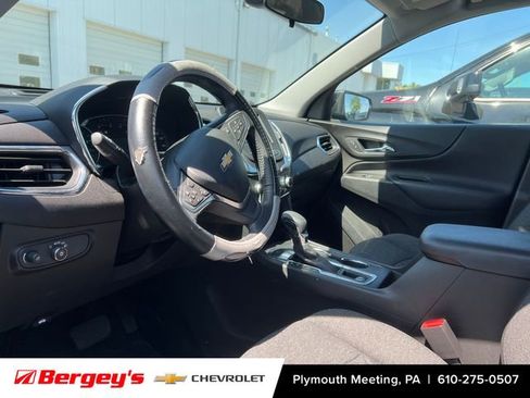 Used 2022 Chevrolet Equinox LT image 9