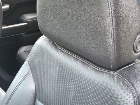 Used 2020 Chevrolet Silverado 2500 LTZ image 26