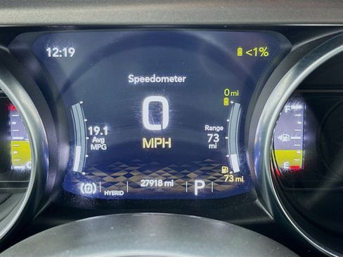 Used 2023 Jeep Wrangler Unlimited w/ 8.4" Radio Group AWD/4WD image 8