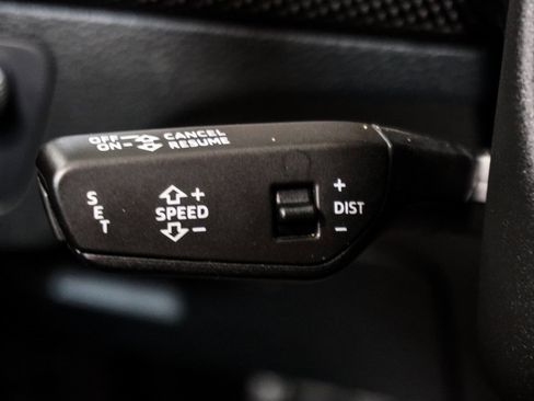 Used 2022 Audi SQ5 Prestige w/ Prestige Package image 35