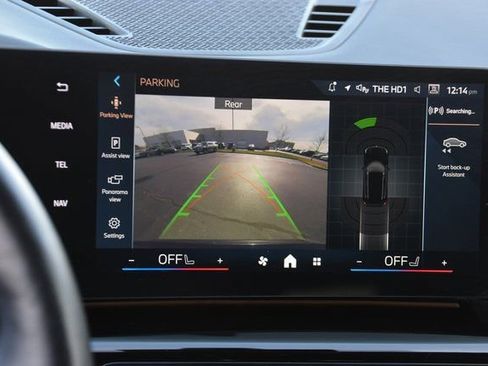 Used 2025 BMW X1 xDrive28i image 3