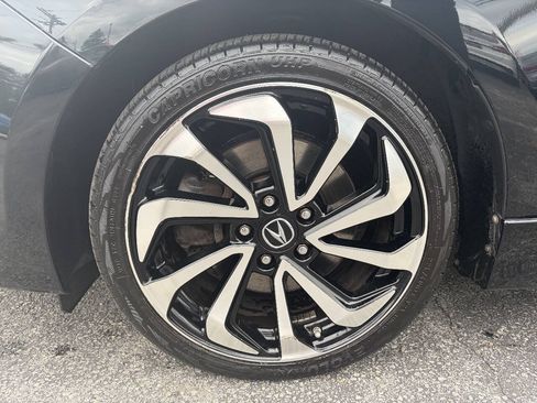 Used 2017 Acura ILX FWD image 16