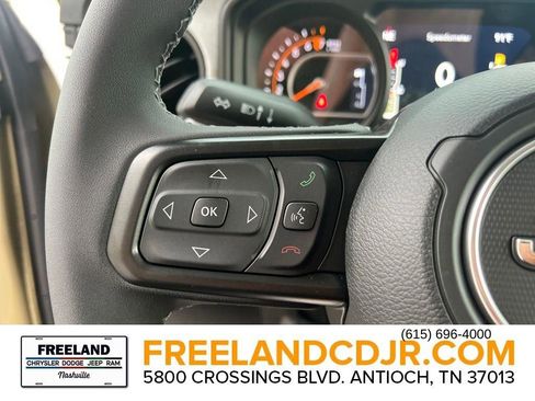 New 2025 Jeep Gladiator Willys image 14